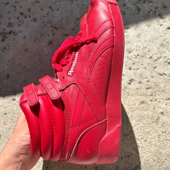 Reebok Freestyle Hi Vibrant Red Sneakers ❤️💋 - Picture 5 of 12